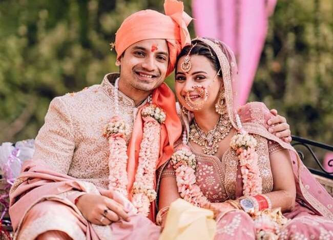 Priyanshu Painyuli wedding picures