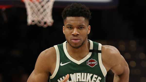 giannis antetokounmpo famous birthdays