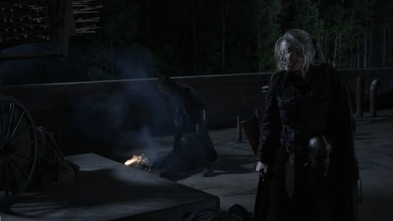 Leah Stabs Pope in'The Walking Dead' Season 11 Episode 8