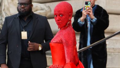 Photo of The ‘infernal’ outfit of the rapper Doja Cat goes around the world: sitting for five hours for 30,000 crystals |  show