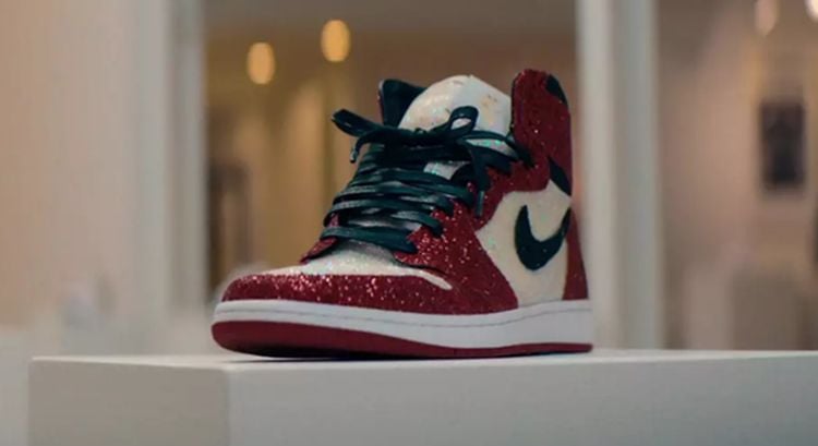 Air Jordan 1 North Pole Chicago Sneakers