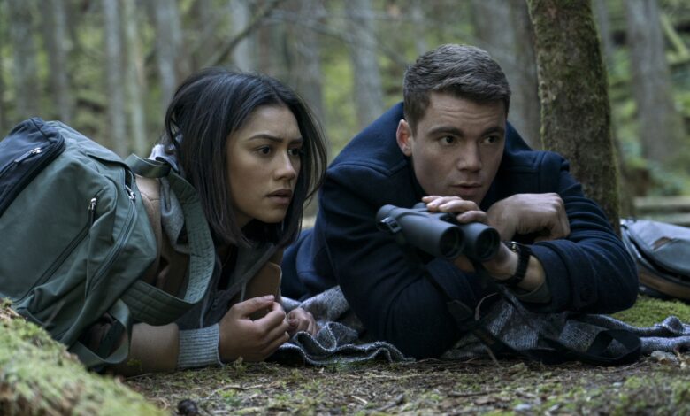 Netflix Series Review 'The Night Agent': "Hitting Action Thriller"